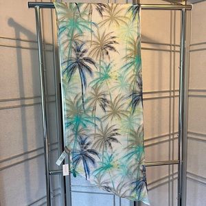 Chico’s light tropical/beach print scarf
